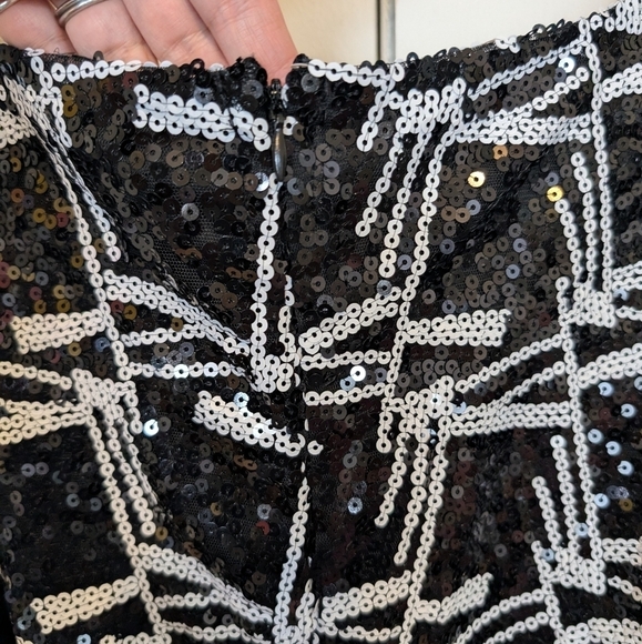 Eloquii sequin black and white mini dress bell sleeves sz 20 NWT - Picture 4 of 8